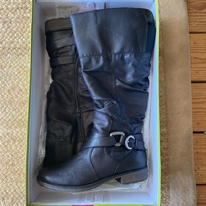 Black slouchy knee boots